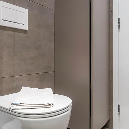 Ferienwohnung Luxury 1Br Flat In The Heart Of Athen Exterior foto